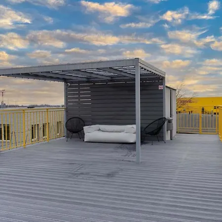 Air 203 Apartment